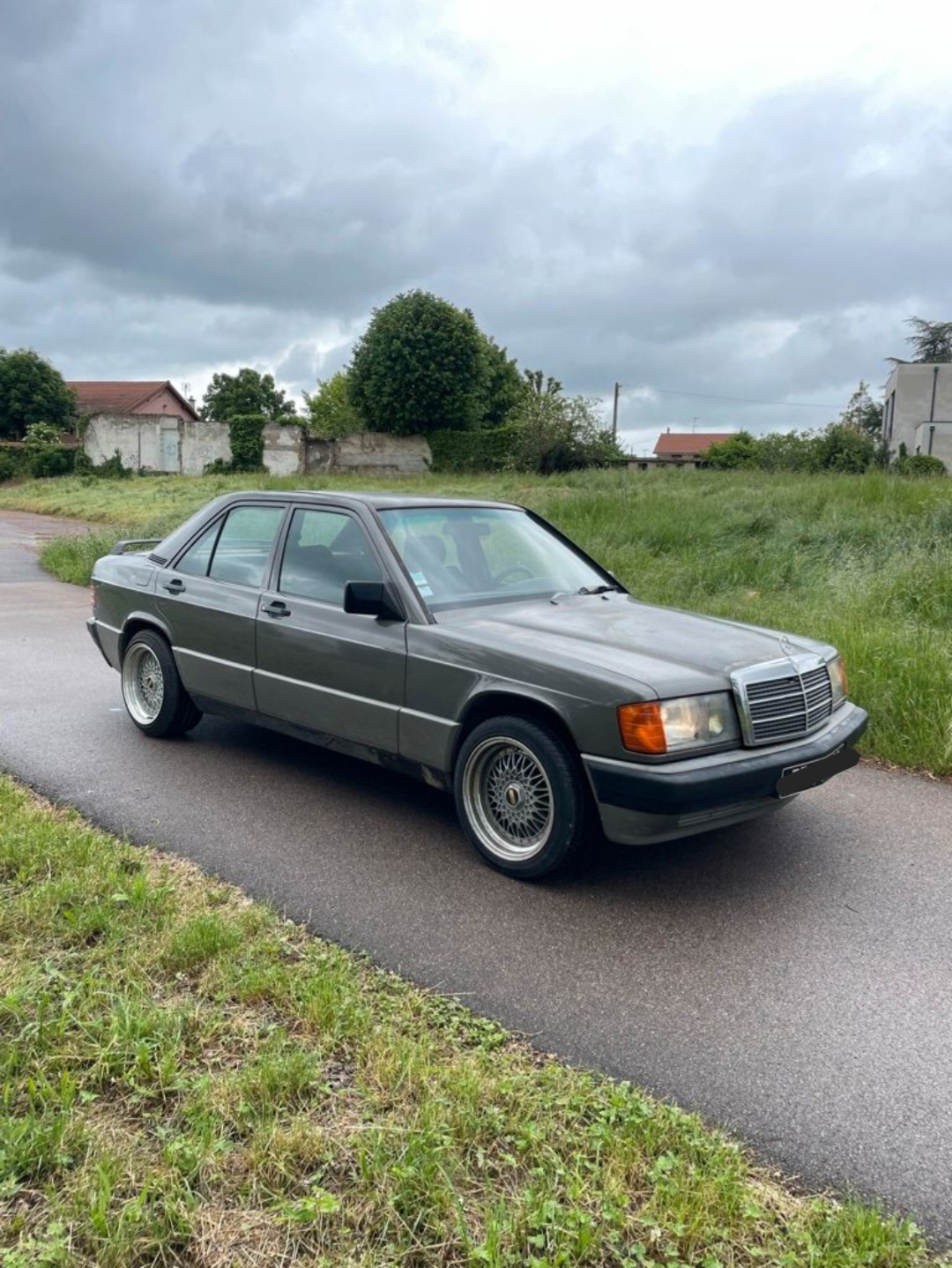 Mercedes 190